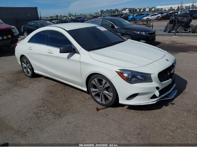 Mercedes-Benz CLA 250 2.0L I-4 DI, DOHC, VVT, TURBO, 208HP Front Wheel Drive - автомобили, коли, обяви за нови и употребявани 0