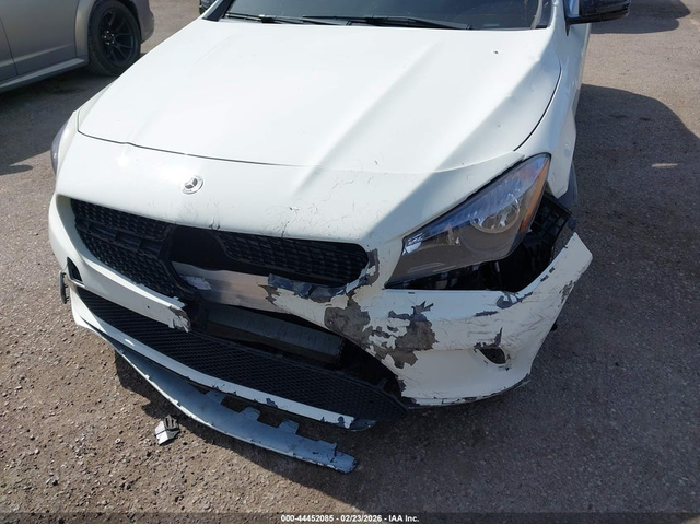 Mercedes-Benz CLA 250 2.0L I-4 DI, DOHC, VVT, TURBO, 208HP Front Wheel Drive - автомобили, коли, обяви за нови и употребявани 5