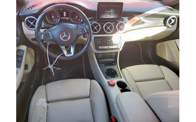 Mercedes-Benz CLA 250 ПОДГРЕВ* КАМЕРА* КЕЙЛЕС* - автомобили, коли, обяви за нови и употребявани 7