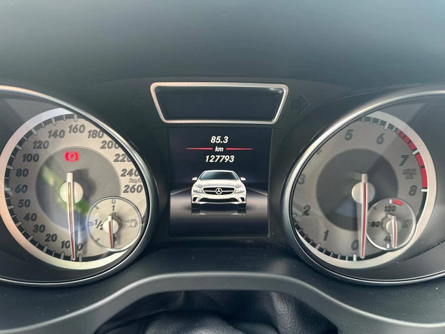 Mercedes-Benz CLA 250 4MATIC - автомобили, коли, обяви за нови и употребявани 8