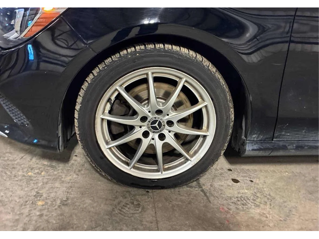 Mercedes-Benz CLA 250 * AMG PACK* 4 MATIC* BLIND SPOTS* Погдрев* - автомобили, коли, обяви за нови и употребявани 6