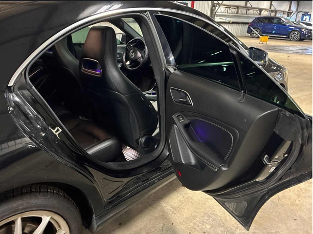 Mercedes-Benz CLA 250 * AMG PACK* 4 MATIC* BLIND SPOTS* Погдрев* - автомобили, коли, обяви за нови и употребявани 9
