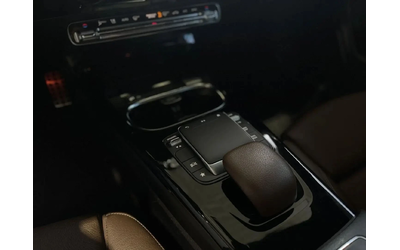 Mercedes-Benz CLA 250 AMG-pkg* Distronic* Apple CarPlay* Ambient* KEYLES - автомобили, коли, обяви за нови и употребявани 10