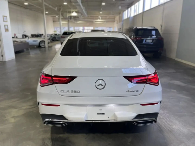 Mercedes-Benz CLA 250 AMG-pkg* Distronic* Apple CarPlay* Ambient* KEYLES - автомобили, коли, обяви за нови и употребявани 4