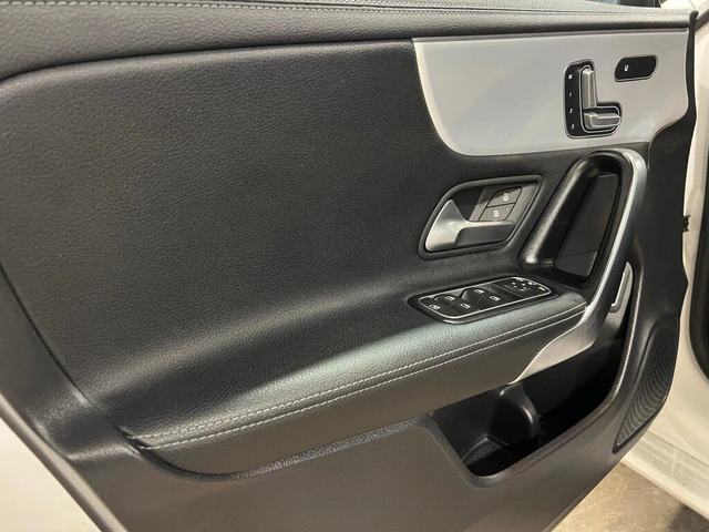 Mercedes-Benz CLA 250 4MATIC* АвтоКредит* (ЦЕНА ДО БГ) - автомобили, коли, обяви за нови и употребявани 9