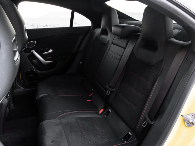 Mercedes-Benz CLA 250 * AMG Line * HeadUp * * AвтоКредит* (ЦЕНА ДО БГ) - автомобили, коли, обяви за нови и употребявани 16