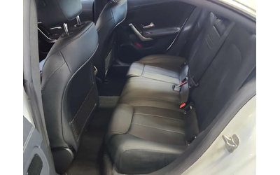 Mercedes-Benz CLA 250 360 KAMEРИ| АМБИЕНТ| PANO| ПАМЕТ| - автомобили, коли, обяви за нови и употребявани 12