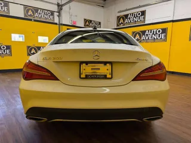 Mercedes-Benz CLA 250 NAVI * КАМЕРА * ПОДГРЕВИ * CARFAX - автомобили, коли, обяви за нови и употребявани 3