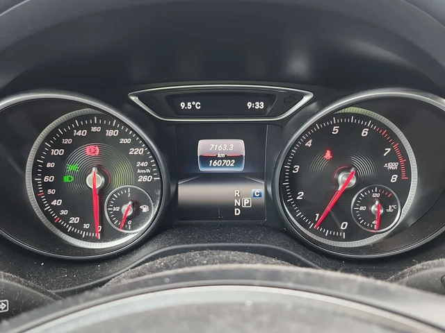 Mercedes-Benz CLA 250 CARFAX/Подгрев/Панорама/Памет/ - автомобили, коли, обяви за нови и употребявани 6