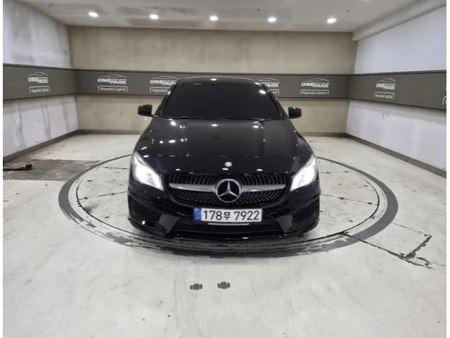 Mercedes-Benz CLA 250 AMG PKG | 4MATIC | PANO - автомобили, коли, обяви за нови и употребявани 0