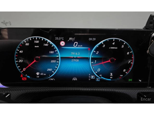 Mercedes-Benz CLA 250 4MATIC* AMG* DISTRONIC* АЛКАНТАРА* КРАЙНА ЦЕНА - автомобили, коли, обяви за нови и употребявани 11