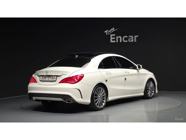 Mercedes-Benz CLA 250 AMG* 4MATIC* КОЖА* ПОДГРЕВ* PANO - автомобили, коли, обяви за нови и употребявани 1