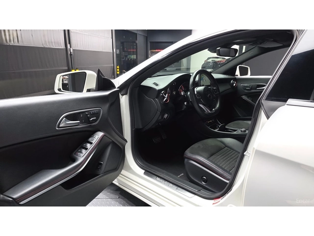 Mercedes-Benz CLA 250 AMG* 4MATIC* КОЖА* ПОДГРЕВ* PANO - автомобили, коли, обяви за нови и употребявани 9