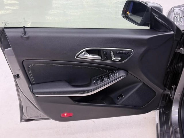 Mercedes-Benz CLA 250 4MATIC/PANOROOF/REAR-VIEW/PREMIUM - автомобили, коли, обяви за нови и употребявани 16