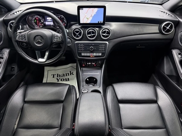 Mercedes-Benz CLA 250 4MATIC/PANOROOF/REAR-VIEW/PREMIUM - автомобили, коли, обяви за нови и употребявани 7