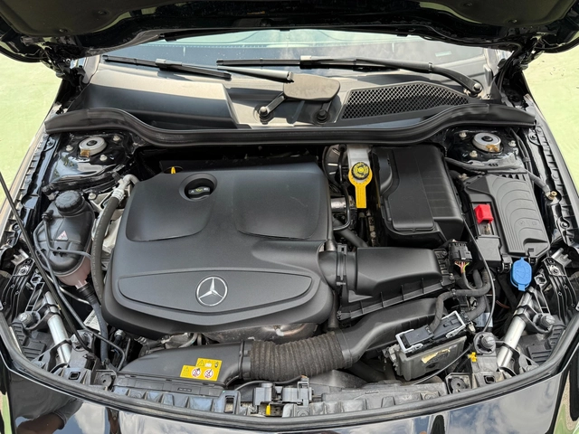 Mercedes-Benz CLA 250 AMG-LINE, 4MATIC - автомобили, коли, обяви за нови и употребявани 15