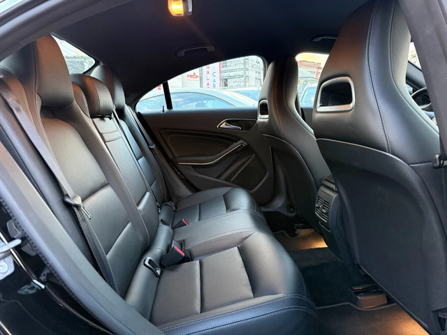 Mercedes-Benz CLA 250 AMG-LINE, 4MATIC - автомобили, коли, обяви за нови и употребявани 9
