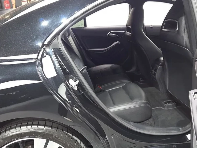 Mercedes-Benz CLA 250 САМО 30% АВАНС - автомобили, коли, обяви за нови и употребявани 10