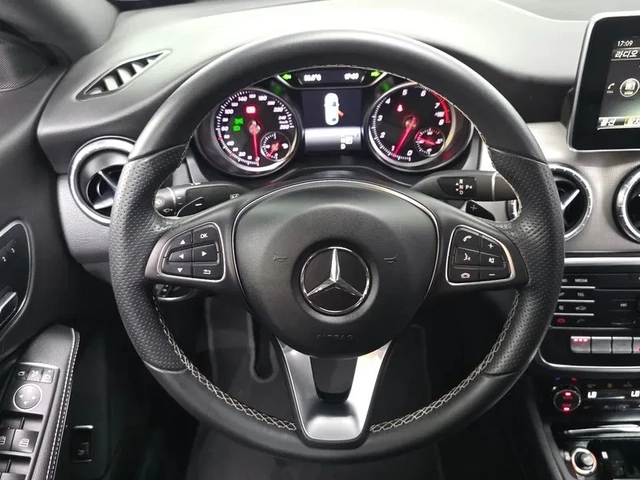 Mercedes-Benz CLA 250 САМО 30% АВАНС - автомобили, коли, обяви за нови и употребявани 12