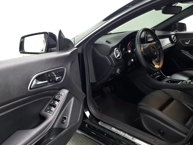Mercedes-Benz CLA 250 САМО 30% АВАНС - автомобили, коли, обяви за нови и употребявани 9
