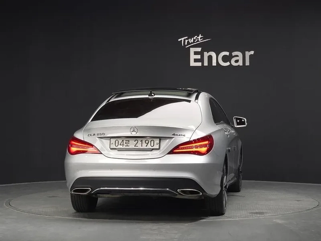 Mercedes-Benz CLA 250 САМО 30% АВАНС - автомобили, коли, обяви за нови и употребявани 3
