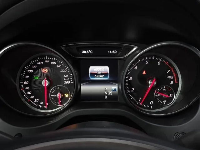 Mercedes-Benz CLA 250 САМО 30% АВАНС - автомобили, коли, обяви за нови и употребявани 7