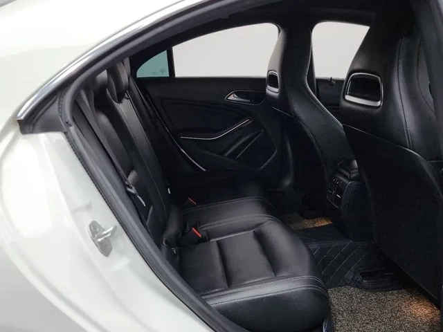 Mercedes-Benz CLA 250 САМО 30% АВАНС - автомобили, коли, обяви за нови и употребявани 10