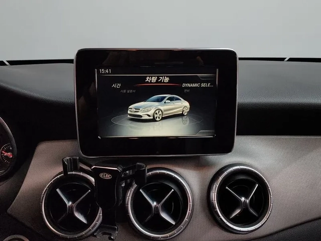 Mercedes-Benz CLA 250 САМО 30% АВАНС - автомобили, коли, обяви за нови и употребявани 13