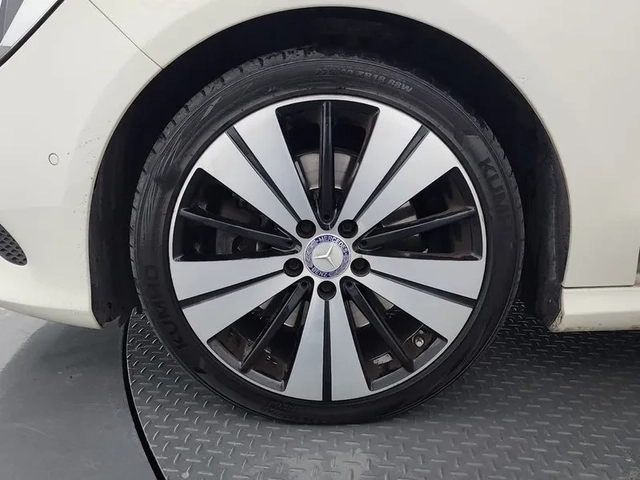 Mercedes-Benz CLA 250 САМО 30% АВАНС - автомобили, коли, обяви за нови и употребявани 4