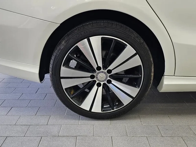Mercedes-Benz CLA 250 САМО 30% АВАНС - автомобили, коли, обяви за нови и употребявани 4
