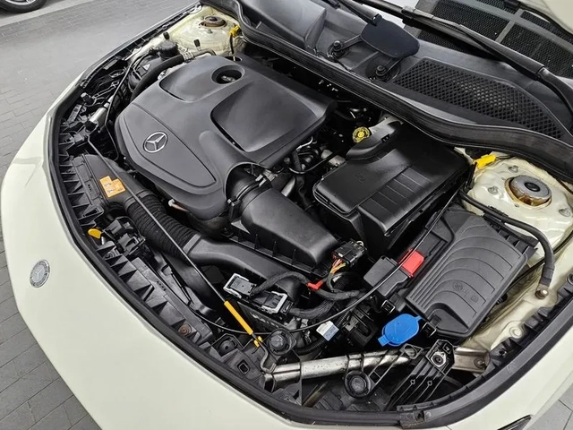 Mercedes-Benz CLA 250 САМО 30% АВАНС - автомобили, коли, обяви за нови и употребявани 5