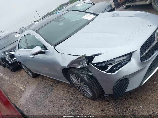 Mercedes-Benz CLA 250 COUPE 2.0L I-4 DI, DOHC, VVT, TURBO, 221HP All Wheel Drive - автомобили, коли, обяви за нови и употребявани 12