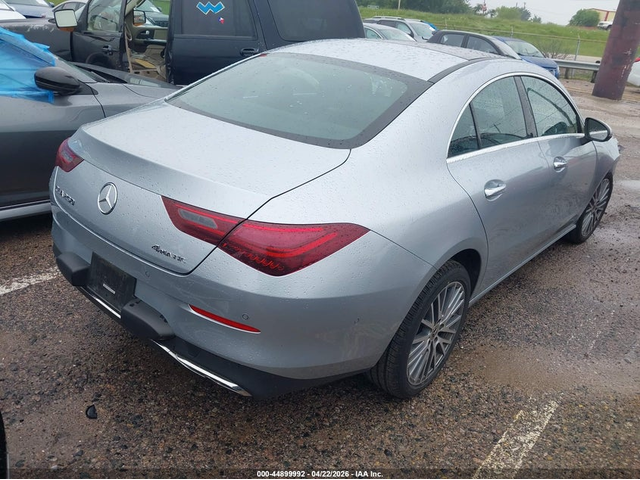 Mercedes-Benz CLA 250 COUPE 2.0L I-4 DI, DOHC, VVT, TURBO, 221HP All Wheel Drive - автомобили, коли, обяви за нови и употребявани 3