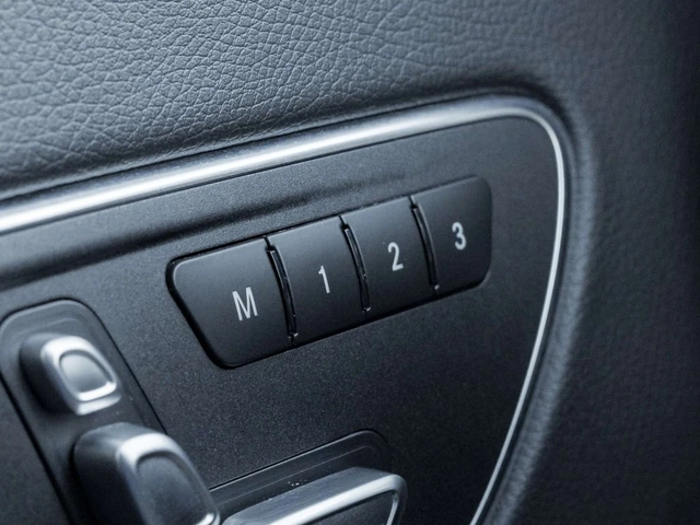 Mercedes-Benz CLA * CLA250 4M * CARFAX * ЦЕНА ДО БГ - автомобили, коли, обяви за нови и употребявани 16