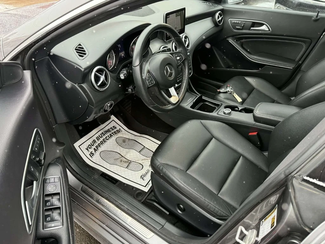 Mercedes-Benz CLA * CLA250 4 MATIC * CARFAX * ЦЕНА ДО БГ - автомобили, коли, обяви за нови и употребявани 12