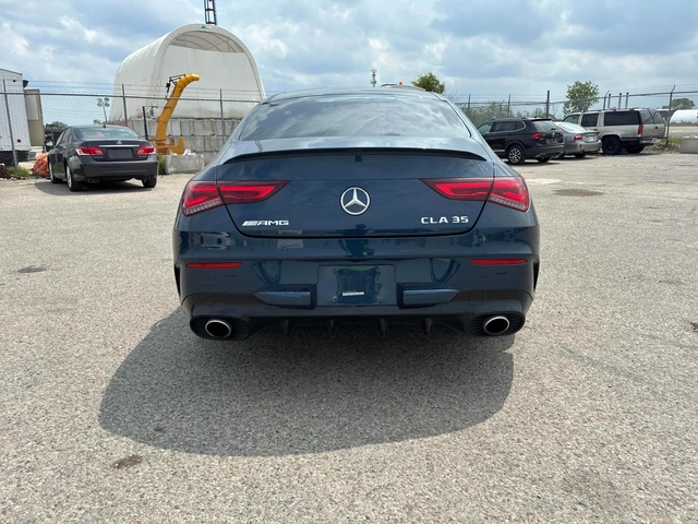 Mercedes-Benz CLA 350 AMG 2 КЛЮЧА * ПАНОРАМА * ПОДГРЕВИ * CARFAX - автомобили, коли, обяви за нови и употребявани 4