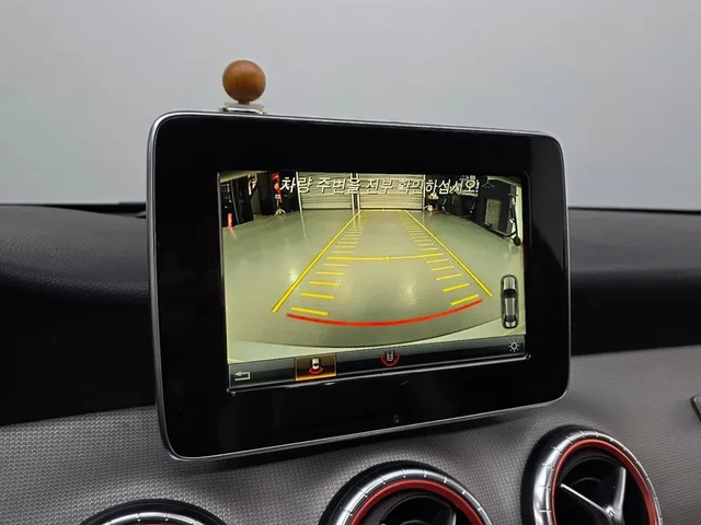 Mercedes-Benz CLA 4Matic - автомобили, коли, обяви за нови и употребявани 14