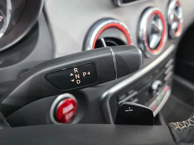 Mercedes-Benz CLA 4Matic - автомобили, коли, обяви за нови и употребявани 8