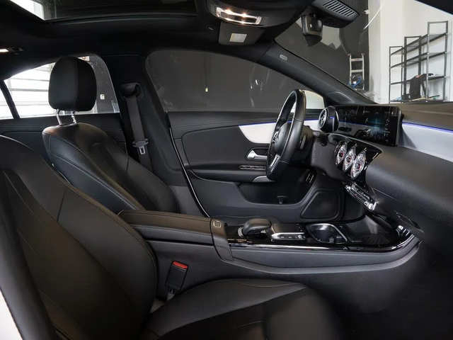 Mercedes-Benz CLA * АвтоКредит * (ЦЕНА ДО БГ) - автомобили, коли, обяви за нови и употребявани 15