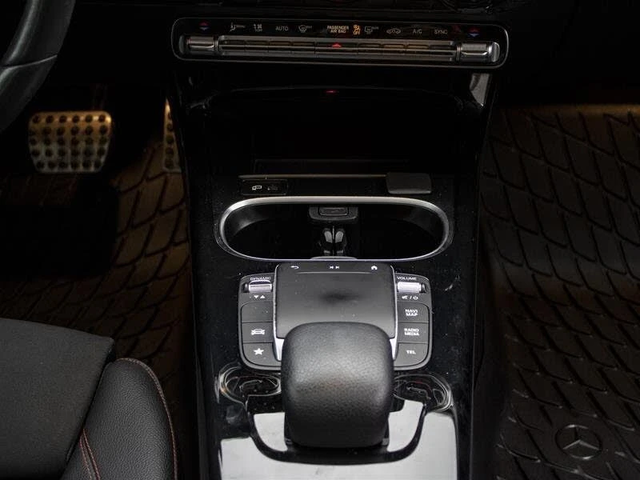 Mercedes-Benz CLA * АвтоКредит * (ЦЕНА ДО БГ) - автомобили, коли, обяви за нови и употребявани 11