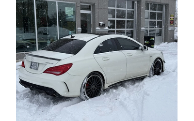 mercedes-benz-cla-45-amg - 5