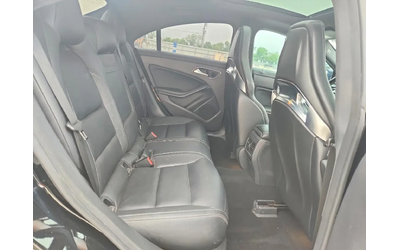Mercedes-Benz CLA 45 AMG 4x4 - автомобили, коли, обяви за нови и употребявани 8