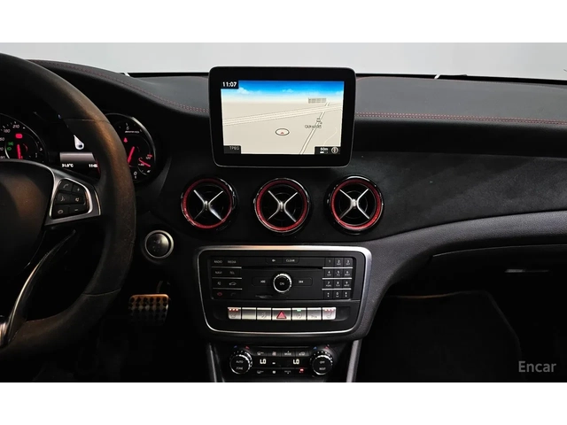 Mercedes-Benz CLA 45 AMG 4MATIC - автомобили, коли, обяви за нови и употребявани 14