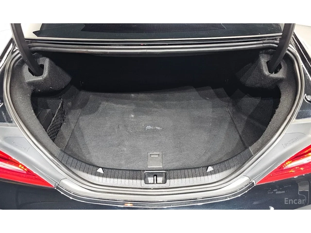Mercedes-Benz CLA 45 AMG 4MATIC - автомобили, коли, обяви за нови и употребявани 16