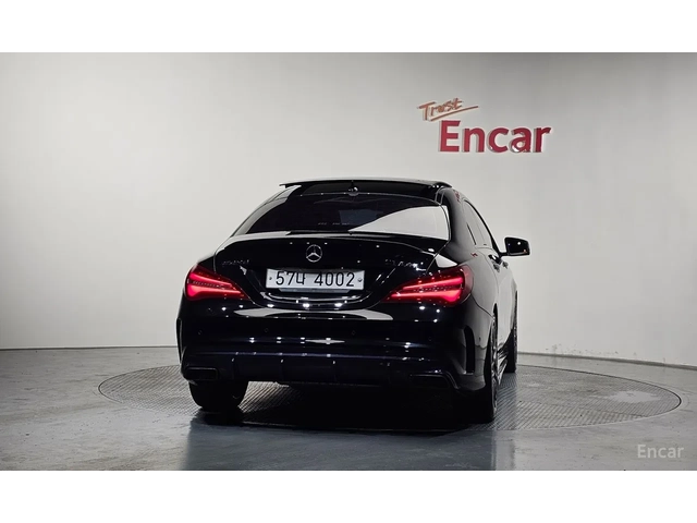 Mercedes-Benz CLA 45 AMG 4MATIC - автомобили, коли, обяви за нови и употребявани 3