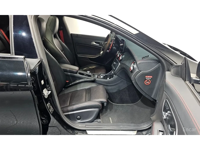 Mercedes-Benz CLA 45 AMG 4MATIC - автомобили, коли, обяви за нови и употребявани 7