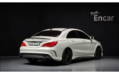 mercedes-benz-cla-45-amg - 3