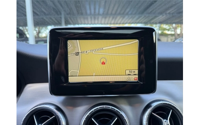 Mercedes-Benz CLA 45 AMG 4MATIC - автомобили, коли, обяви за нови и употребявани 12
