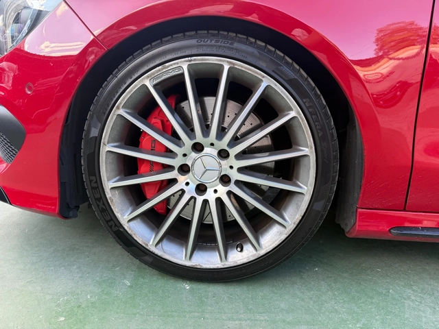 Mercedes-Benz CLA 45 AMG 4MATIC - автомобили, коли, обяви за нови и употребявани 16