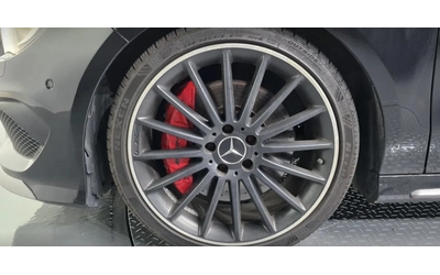 mercedes-benz-cla-45-amg - 4